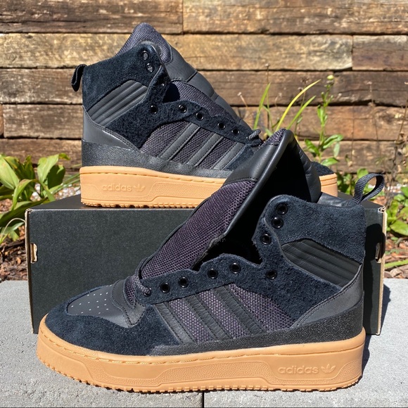 adidas rivalry tr black